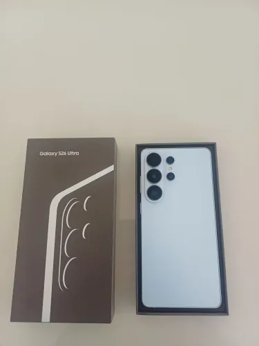 Sansung S26. 256 Gb.
