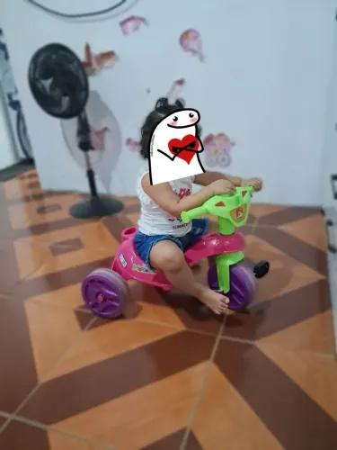 Vendo triciclo infantil