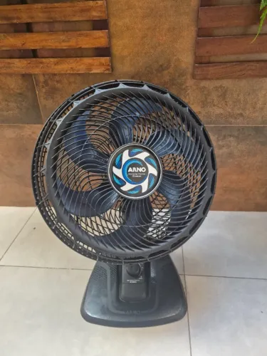 Ventilador Arno Xtreme Force Breeze - 220V