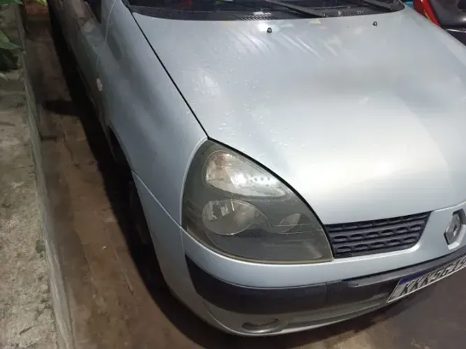 Renault Clio SED RT/ Privilège/ Botic 1.6 16V 4P 2004