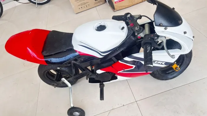 MOTO A GASOLINA INFANTIL