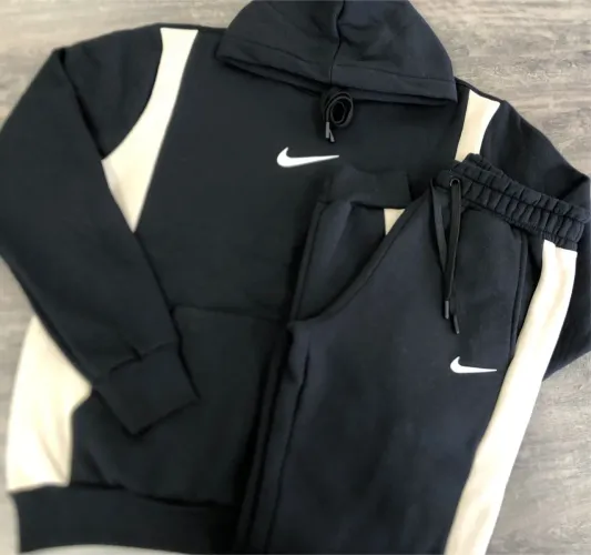 Conjunto de frio Nike