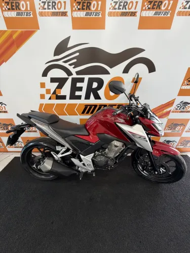 Twister Cb300f Única Dona 4milkm Muito Nova Estado de Agência