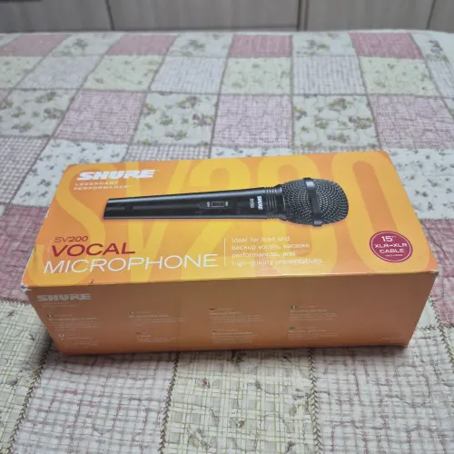 Microfone Shure SV200