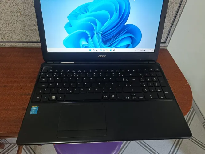 Notebook Acer core i5/4gb/500gb armaz/telão 16" hdmi wi-fi webcam bluetooth office Win 10