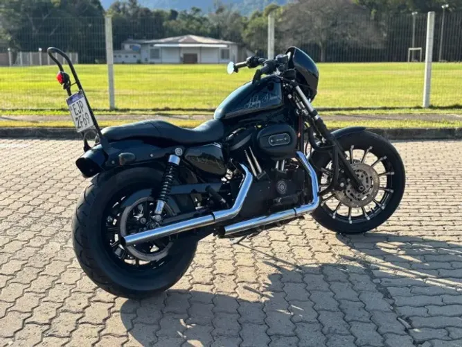 Harley XL 883R Iron 2009