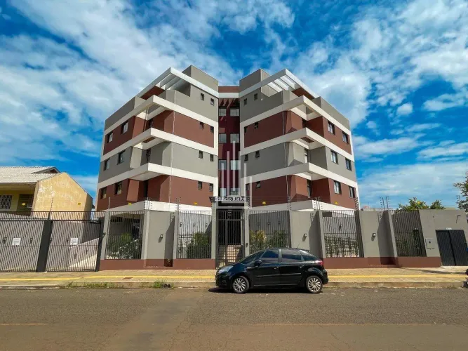 Apartamento à venda em Foz do Iguaçu no Edifício Rialto na Vila Portes.