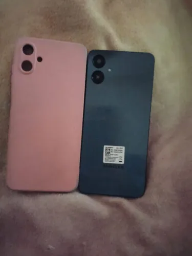 Samsung a06-semi novo