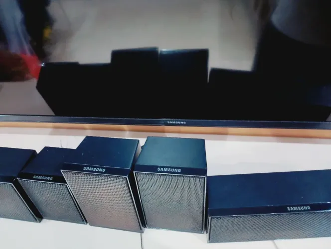 5 Caixas acústicas Samsung 