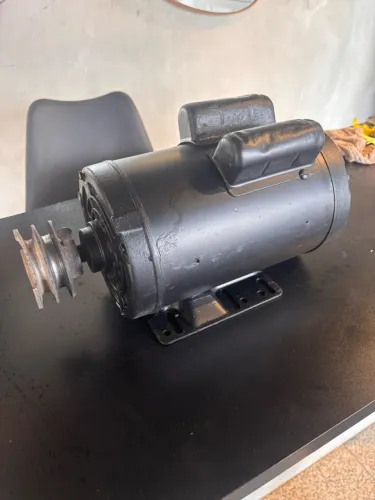 Motor WEG 2cv monofásico  baixa rotação 