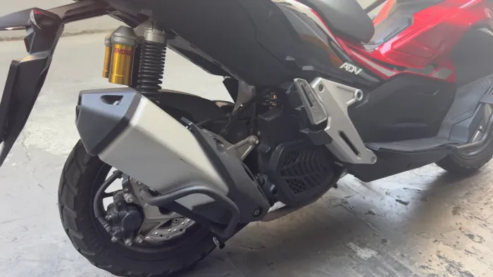 Honda ADV 150 - linda .