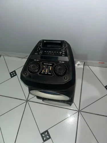 Caixa de som, em perfeito estado