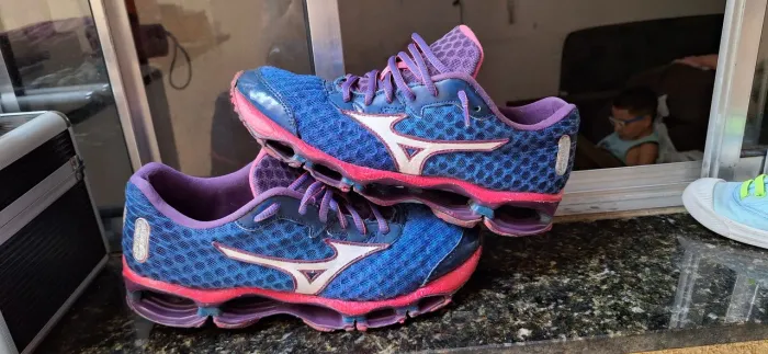 Mizuno prophecy 4 rosa/azul