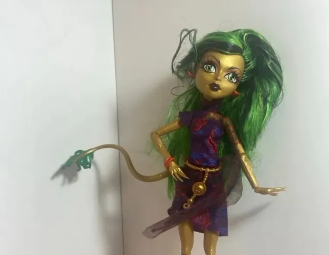 Boneca Jinafire Long