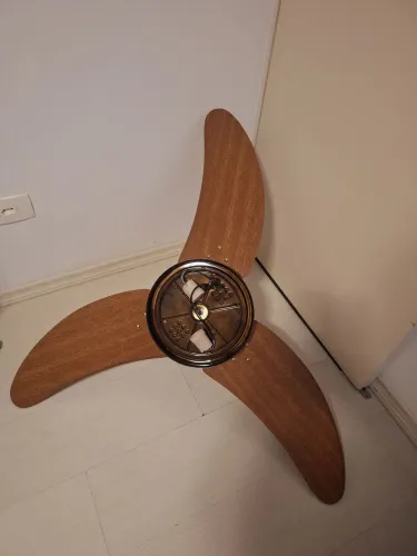 Ventilador decteto com controle remoto