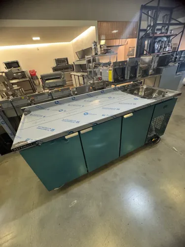 Balcão De Serviço Refrigerador 2 Portas 2,00m Inox com pia lado direito Escovado novo