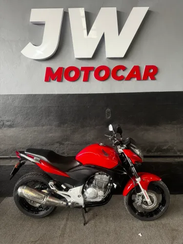 Cb 300 r