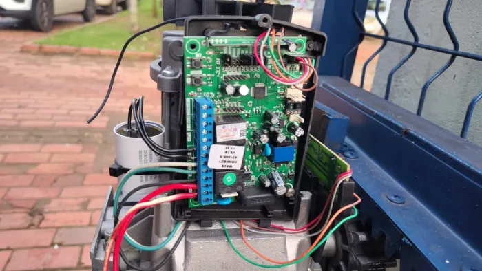 Motor eletrônico 