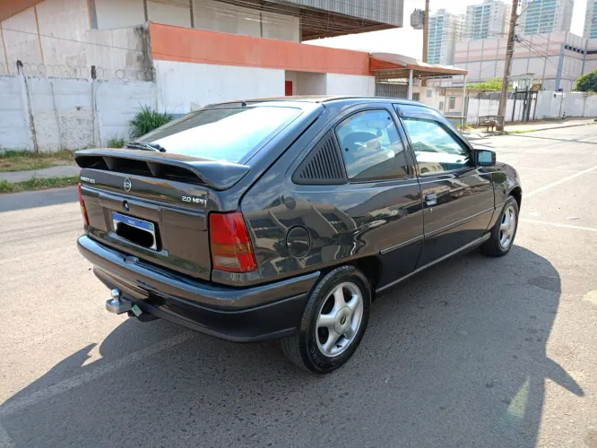 Chevrolet Kadett GLS 2.0 MPFI 1998