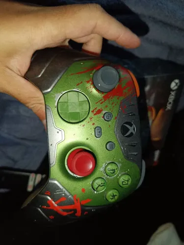 Controle doom ediçao limitado