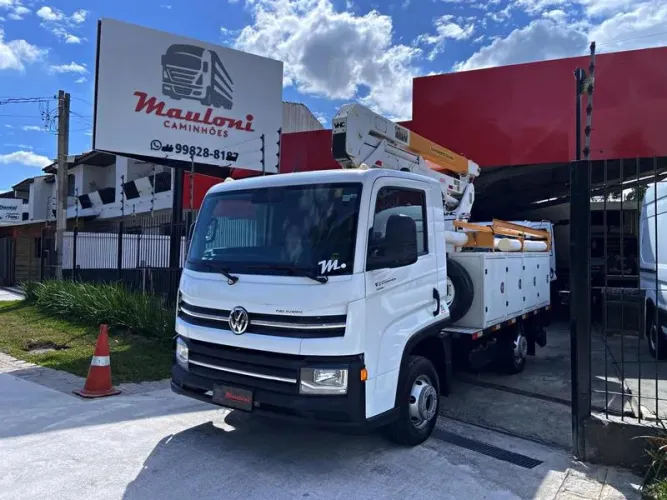 DELIVERY EXPRESS COM CESTO AÉREO ISOLADO