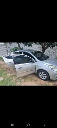 Nissan Versa SL 1.6 16V Flex Fuel 4P Mec. 2014