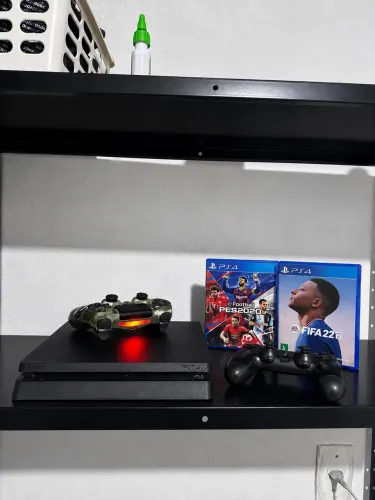 PS4 SLIM