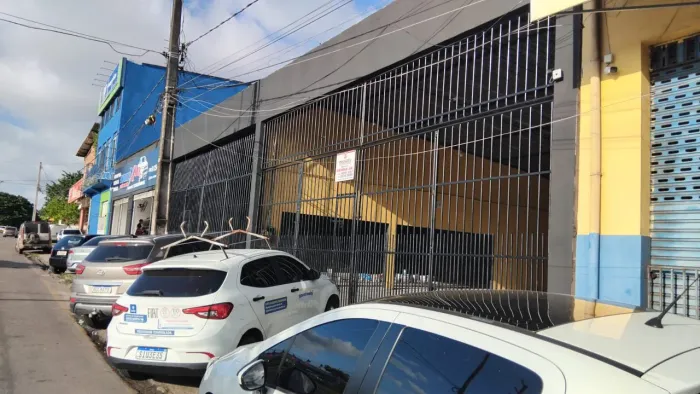 Alugar galpão comercial