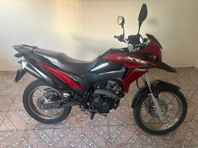 HONDA XRE 2019 -