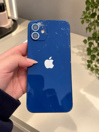 IPHONE 12