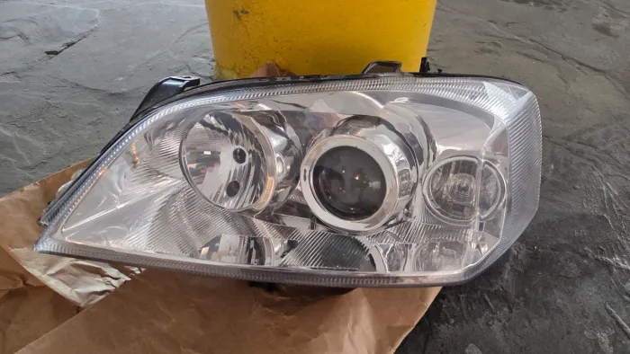 Farol Astra 2003 a 2011