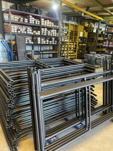 Venda de Andaimes, Escoras Metálicas e Plataformas para Construção