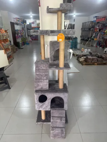 Arranhador 1.80 de altura
