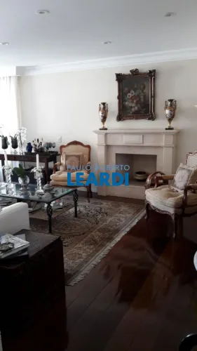 APARTAMENTO - REAL PARQUE - SP