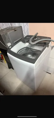 Máquina de lavar roupas