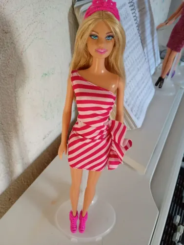 Barbie original Mattel linda
