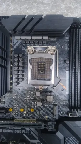 Placa mãe LGA1200 Asus Tuf Gaming Z490 plus
