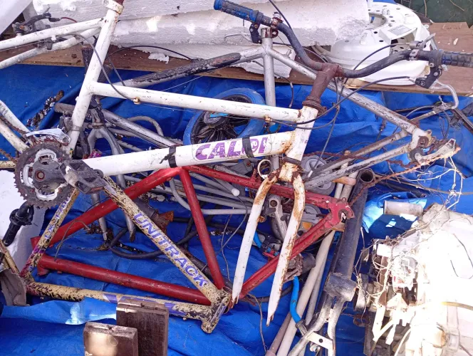 Peças e quadros bike