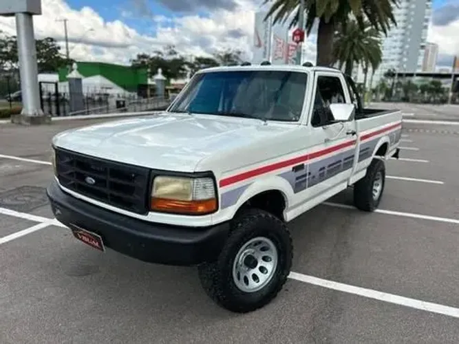 Ford F-1000 XL 4.9i 1997