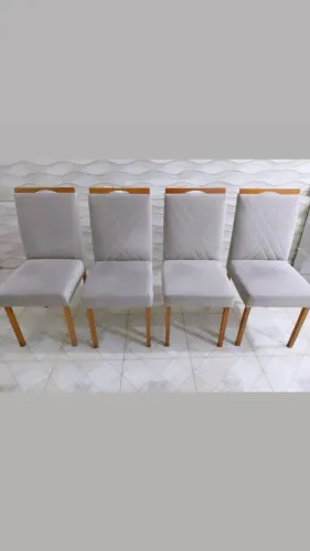 VENDE-SE 4 CADEIRAS EXCELENTES