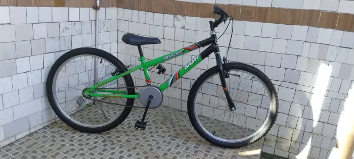 Bicicleta aro 24 semi nova