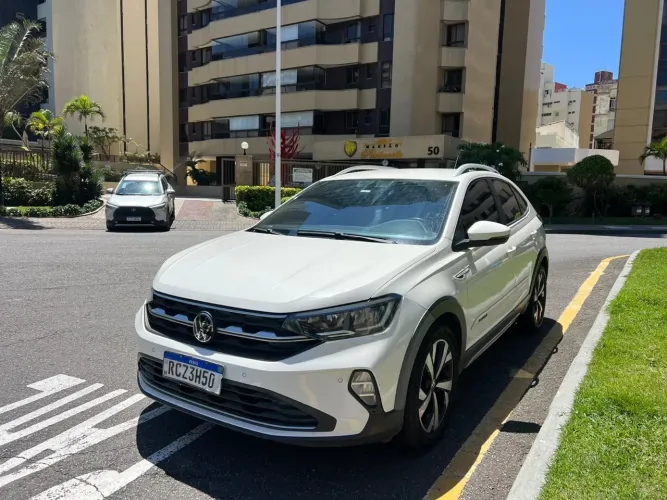 Volkswagen Nivus Highline 1.0 200 TSI Flex AUT 2021