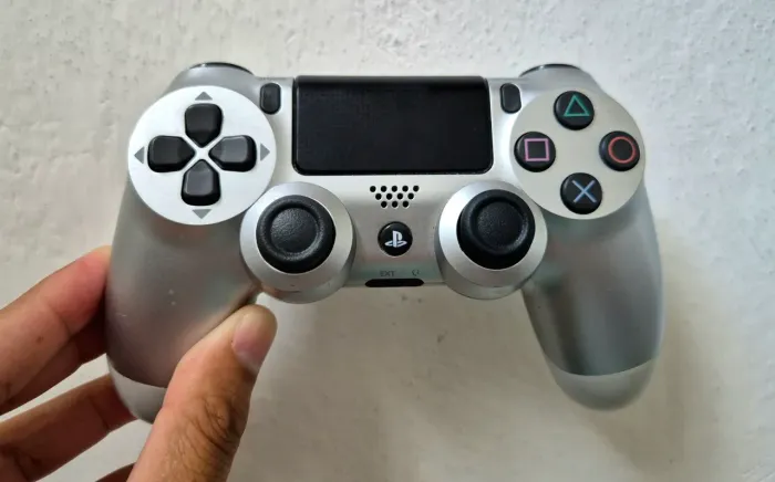 Controle ps4 original prata (silver)
