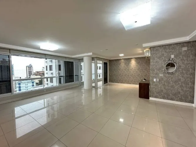 Aluguel | Apartamento 4 suítes | Centro