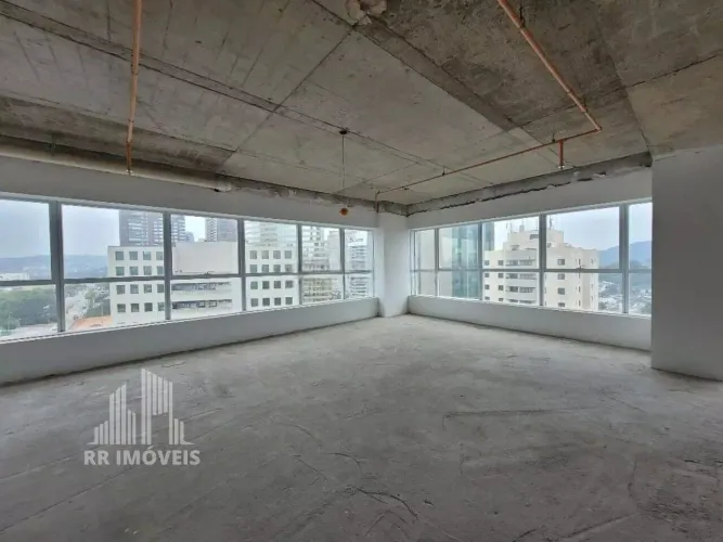 RR8722 Sala Comercial 66m² EDIFÍCIO TREND TOWER - OPORTUNIDADE - 1 Vaga de Garagem - Barue