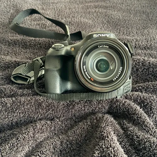 Sony Cyber-shot DSC-HX300