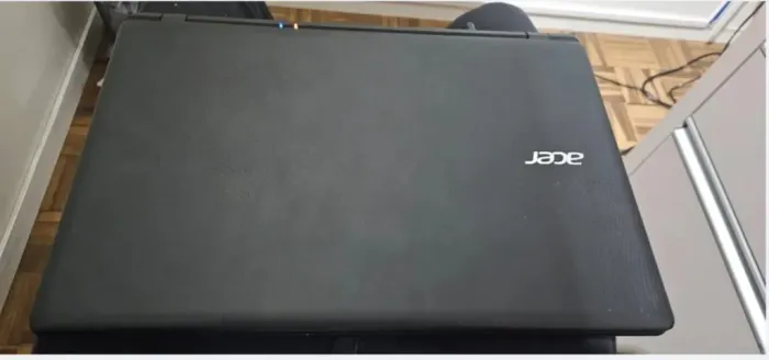 Notebook Acer ES1 511 C35Q (Para retirada de peças) (Tela, Wifi e demais conexões func)