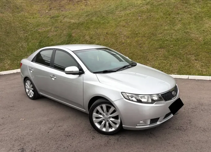 Kia Motors Cerato 1.6 16V Aut. 2012
