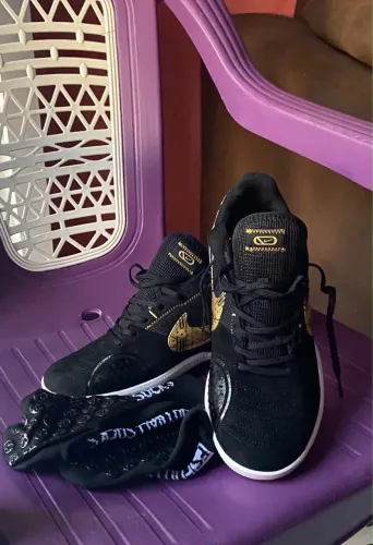 Tênis Futsal Nike - Street Gato