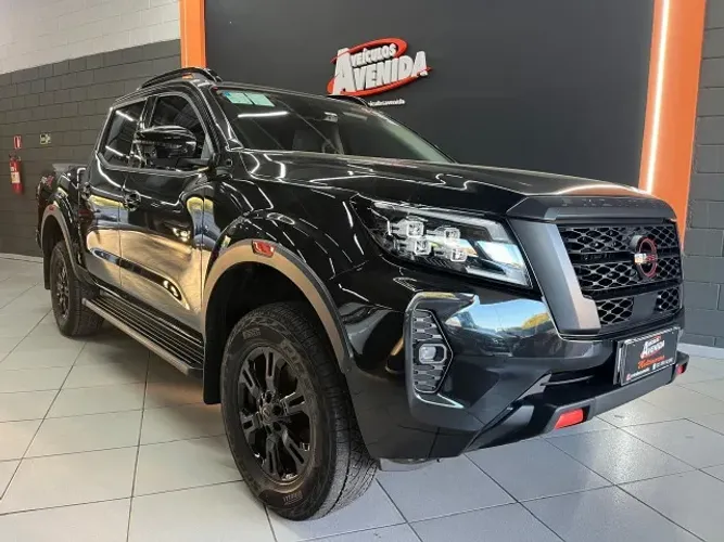 Nissan Frontier Pro4x CD 4X4 2.3 Bi-TB Die. AUT 2025